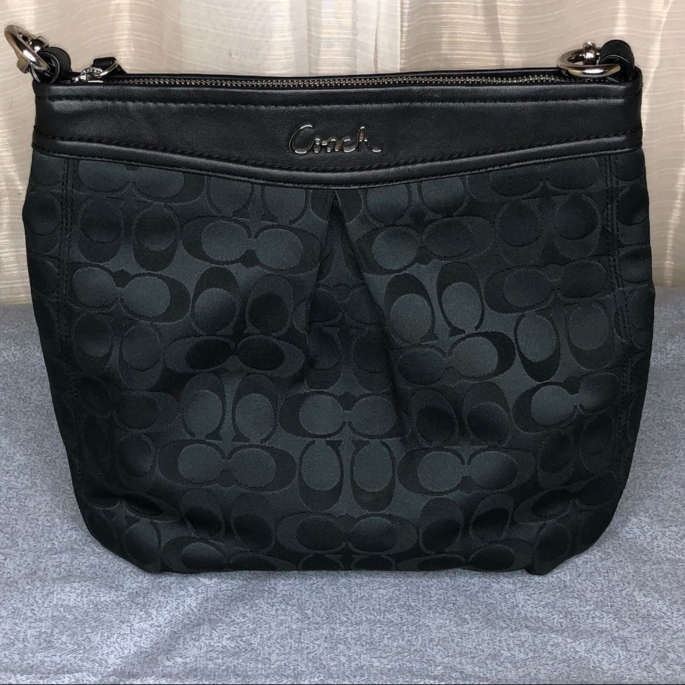 Coach Ashley Signature Hippie Hobo F20111